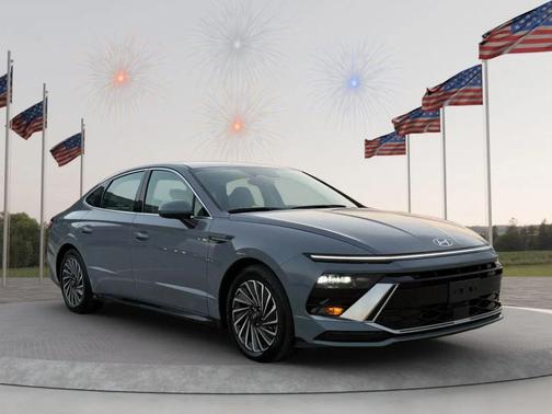2025 Hyundai SONATA Hybrid SE