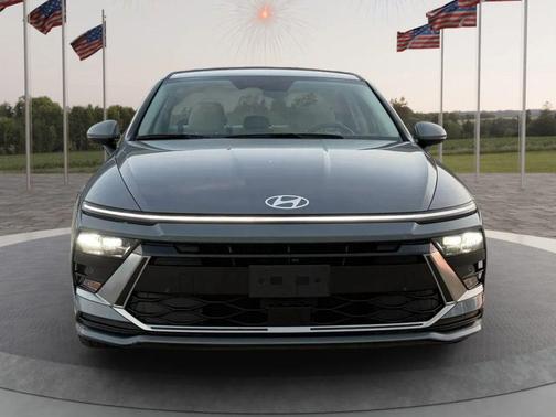 2025 Hyundai SONATA Hybrid SE