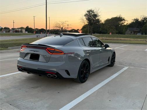 2020 Kia Stinger GT2