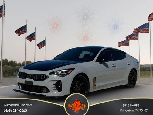 2022 Kia Stinger GT-Line
