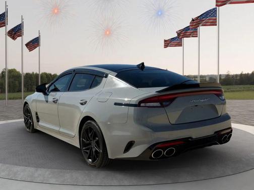 2022 Kia Stinger GT-Line