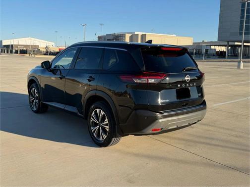 Super Black 2023 Nissan Rogue SV