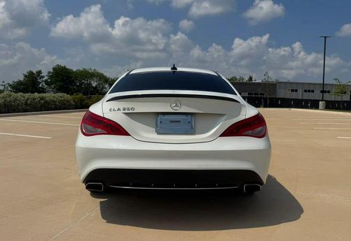 White 2016 Mercedes-Benz CLA-Class Base