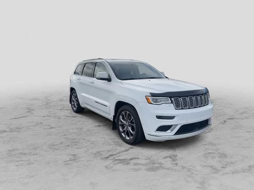 2020 Jeep Grand Cherokee Summit