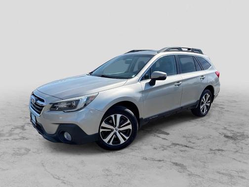 Tungsten Metallic 2018 Subaru Outback 2.5i Limited