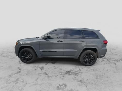 2022 Jeep Grand Cherokee WK Laredo