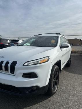2016 Jeep Cherokee Altitude