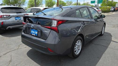 2019 Toyota Prius XLE