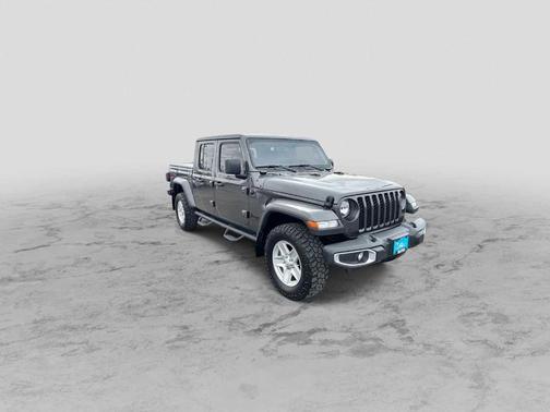 2022 Jeep Gladiator Sport