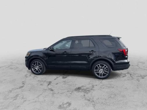2019 Ford Explorer sport