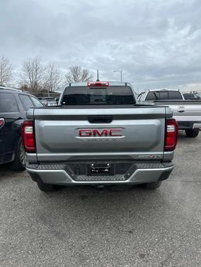 2024 GMC Canyon AT4X