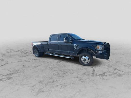 2022 Ford F-350 Lariat Super Duty