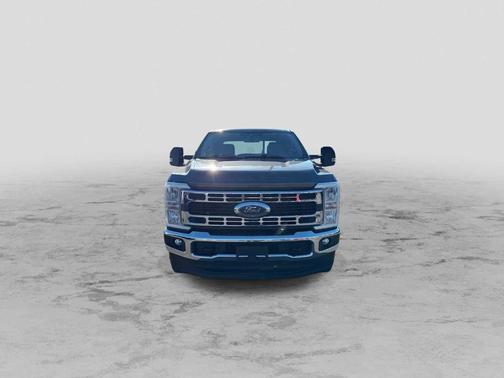 2023 Ford F-350 XLT