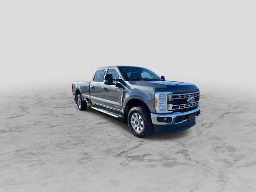 2023 Ford F-350 XLT