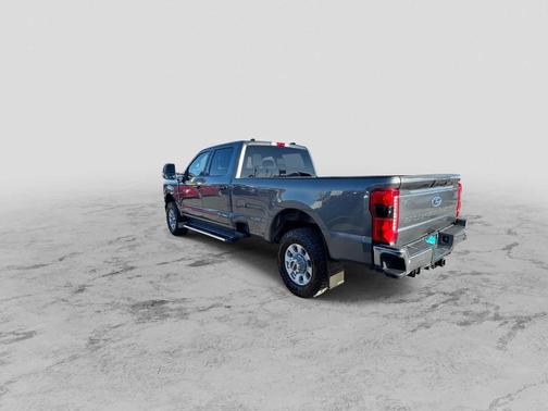 2023 Ford F-350 XLT
