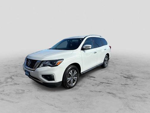 2020 Nissan Pathfinder SL