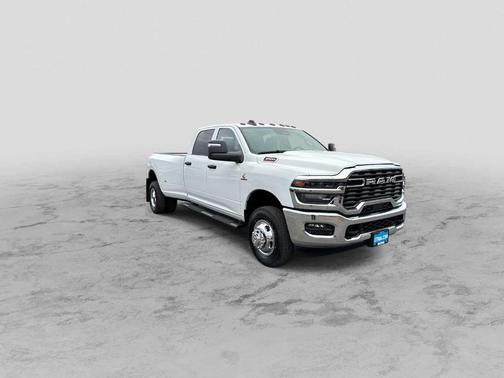 Bright White Clearcoat 2026 RAM 3500 Tradesman
