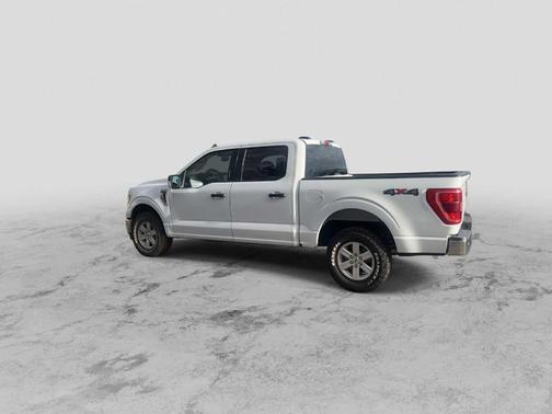 Oxford White 2021 Ford F-150 XLT