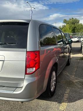 2020 Dodge Grand Caravan SE