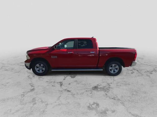 2018 RAM 1500 SLT