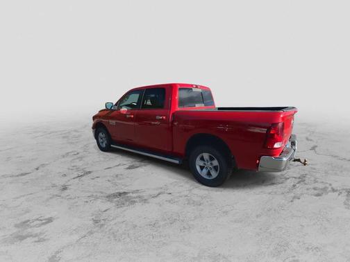 2018 RAM 1500 SLT