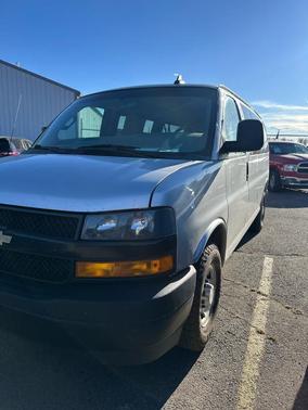 2018 Chevrolet Express 2500 LS