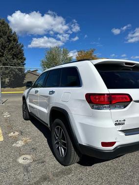 2022 Jeep Grand Cherokee WK Limited