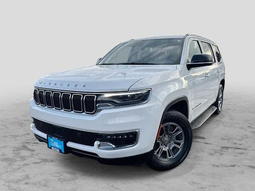 2023 Jeep Wagoneer Base