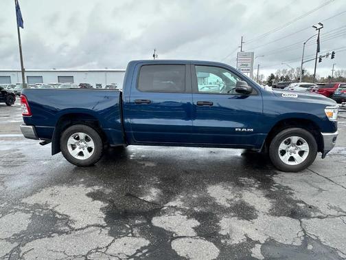 2024 RAM 1500 Big Horn