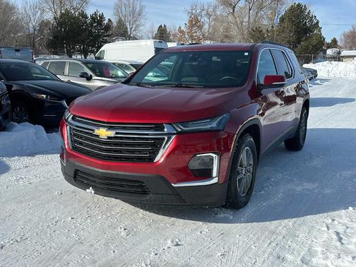 2023 Chevrolet Traverse LT Cloth