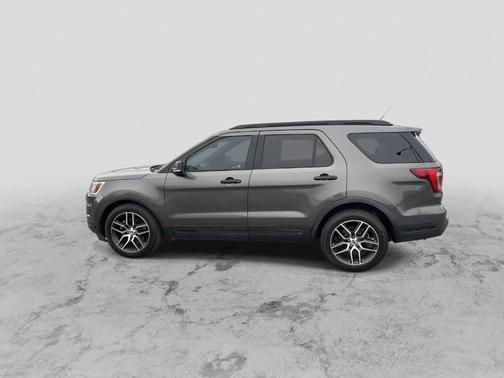 2019 Ford Explorer sport