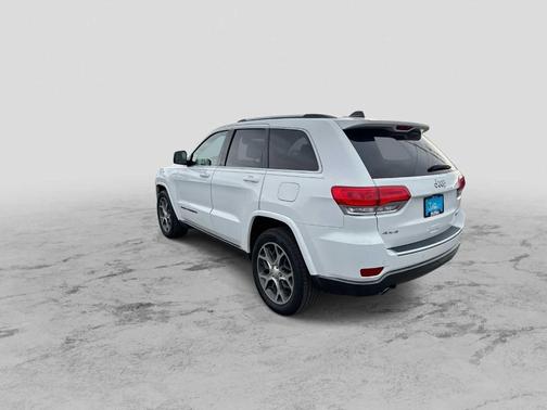2018 Jeep Grand Cherokee Sterling Edition