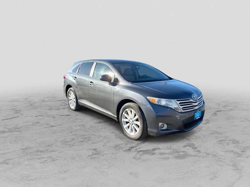 Magnetic Gray Metallic 2010 Toyota Venza