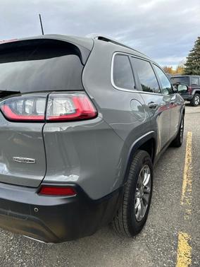 2021 Jeep Cherokee Latitude Lux