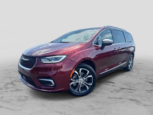 2023 Chrysler Pacifica Pinnacle