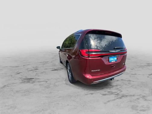2023 Chrysler Pacifica Pinnacle