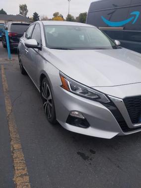 2022 Nissan Altima 2.5 Platinum