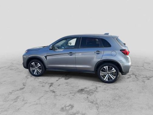 2024 Mitsubishi Outlander Sport SE