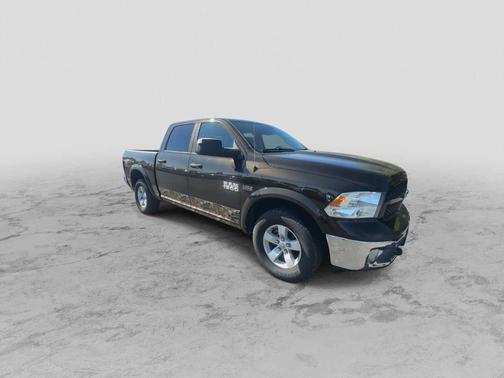 2014 RAM 1500 SLT