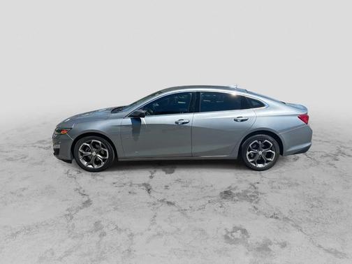 Sterling Gray Metallic 2024 Chevrolet Malibu LT