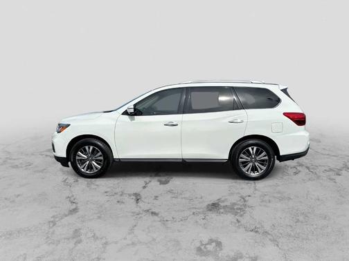 Glacier White 2019 Nissan Pathfinder SL