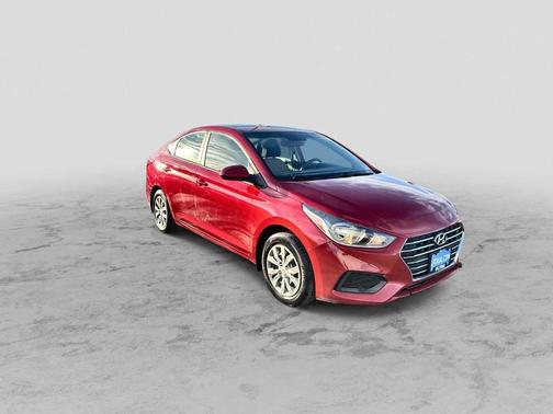 2022 Hyundai Accent SE