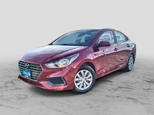 2022 Hyundai Accent SE