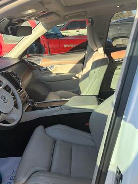 2017 Volvo XC90 T6 Inscription