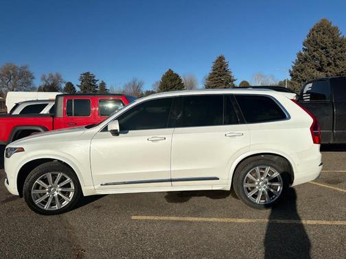 2017 Volvo XC90 T6 Inscription