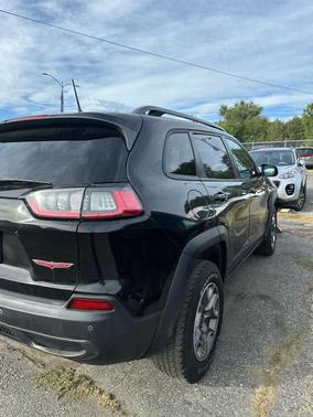2020 Jeep Cherokee Trailhawk