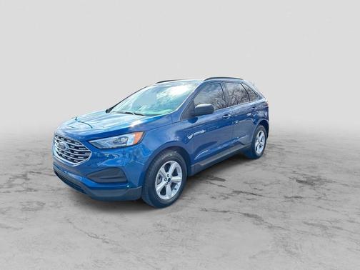 Atlas Blue Metallic 2022 Ford Edge SE