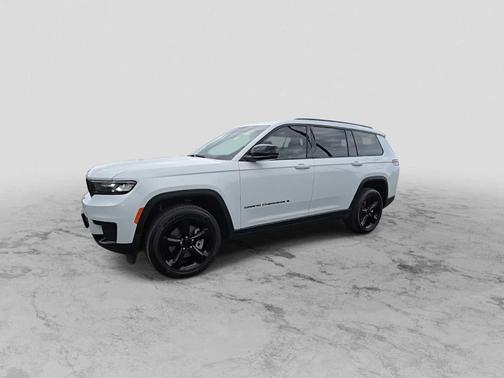 2023 Jeep Grand Cherokee L Laredo