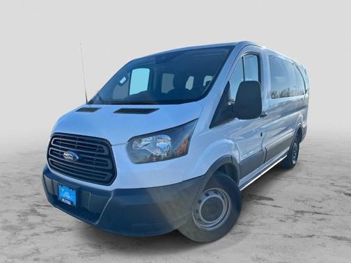 2017 Ford Transit-150 XL