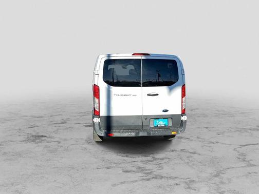 2017 Ford Transit-150 XL